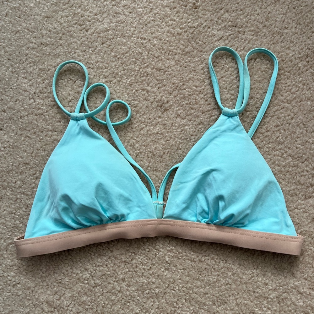 L space bikini top